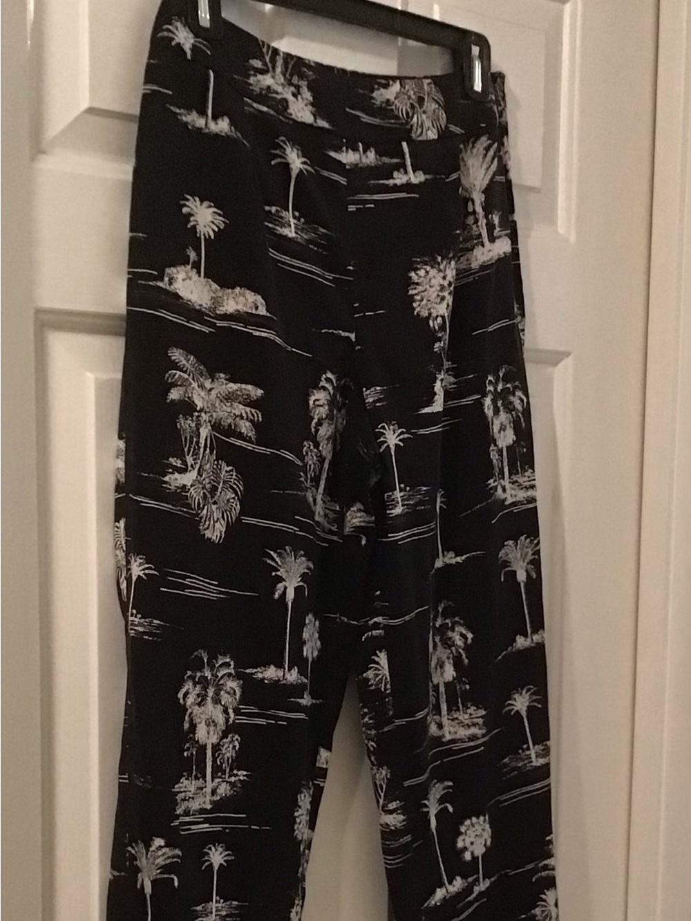 Talbots Vintage Black & White Tropical Palm Tree Print Pants